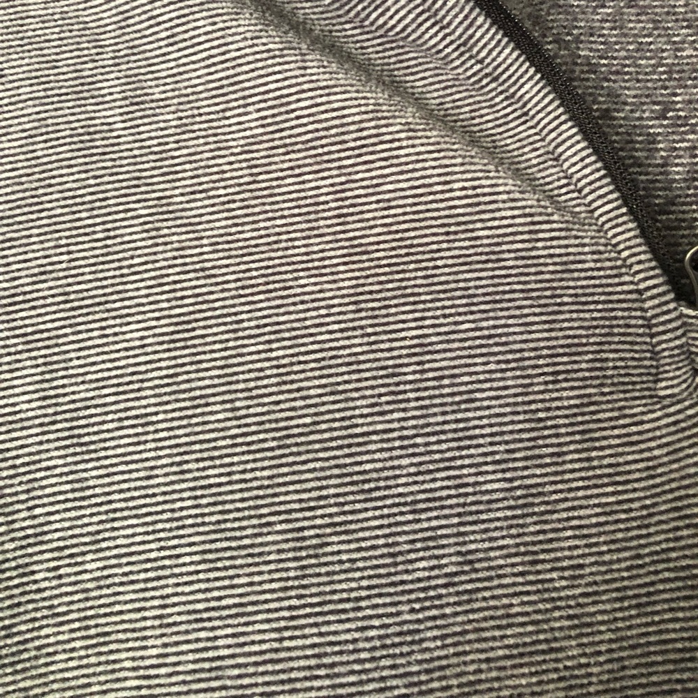 north face pullover - Picture 2 of 2